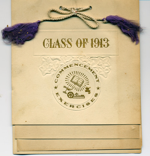 class1913commencementprogramcover.jpg